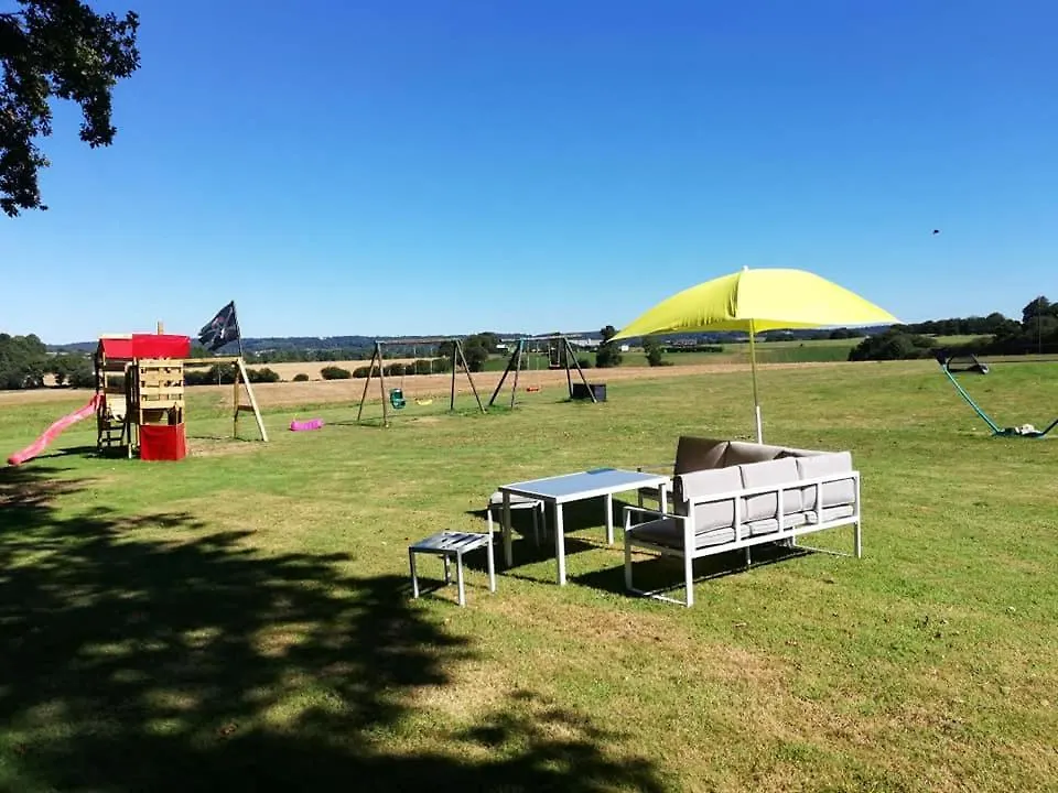 Les Gites Du Triskell, Gite De L'Air Sainte-Trephine 0*,