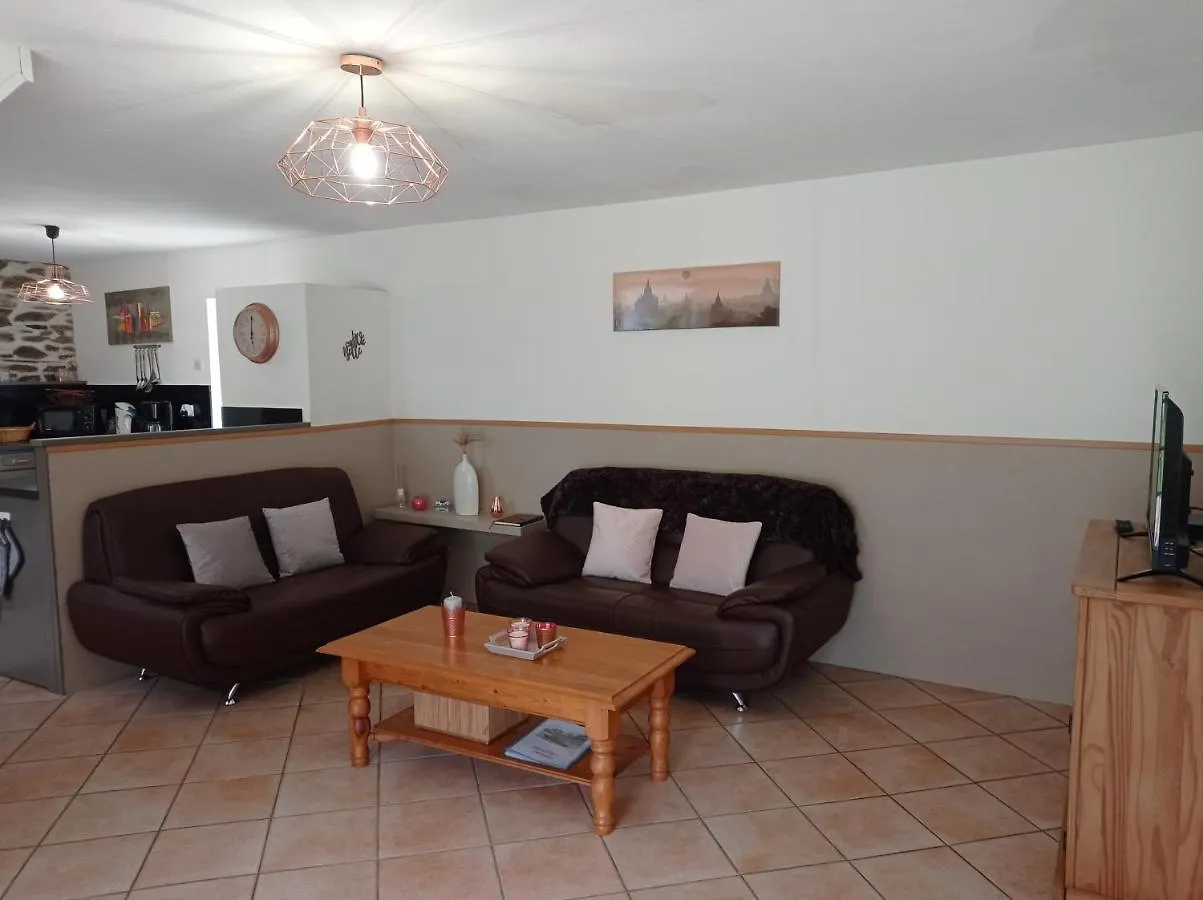 Les Gites Du Triskell, Gite De L'Air Sainte-Trephine 0*,  France